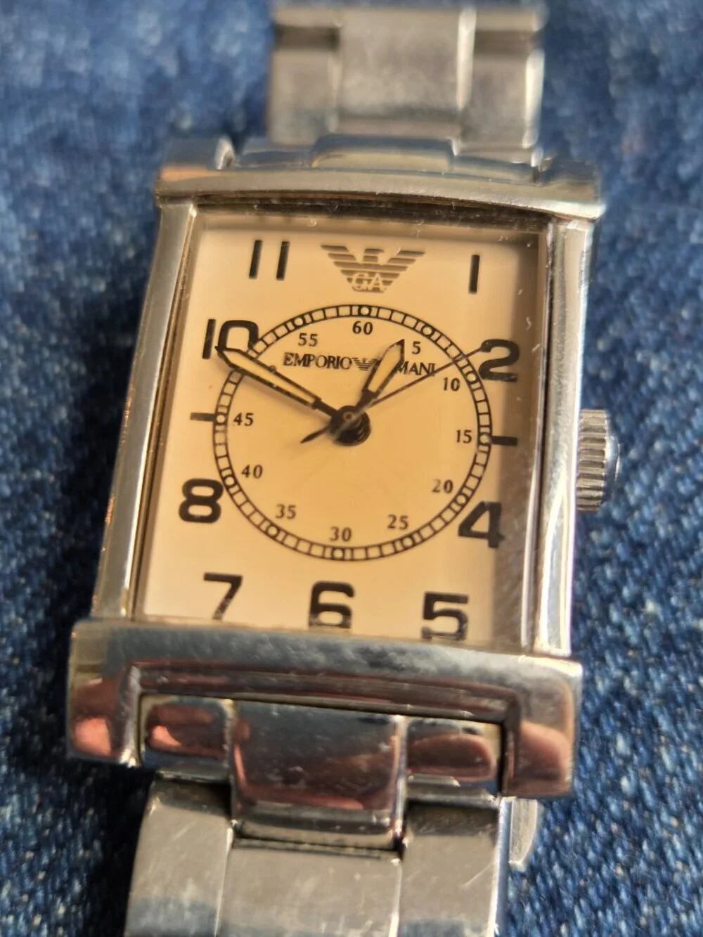 Men's - Vintage Authentic EMPORIO ARMANI Watch Quartz with Beige Face - AR-0218